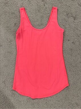 lululemon athletica Scoop Neck Tank Top - Coral Pink